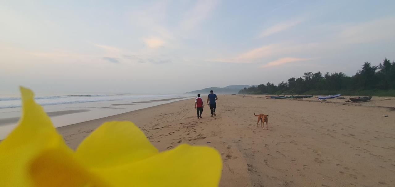 Blue Lagoon Beach Resort Gokarna  Eksteriør bilde