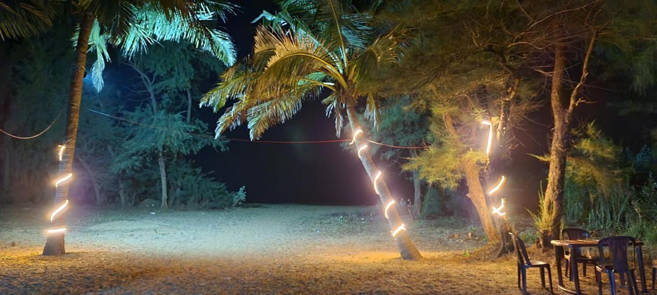 Blue Lagoon Beach Resort Gokarna  Eksteriør bilde