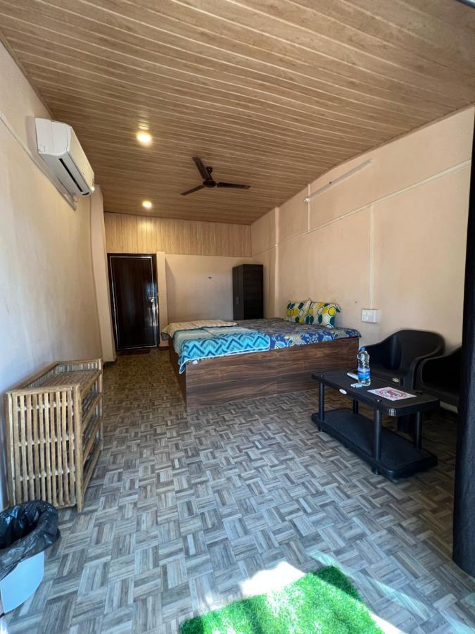 Blue Lagoon Beach Resort Gokarna  Eksteriør bilde